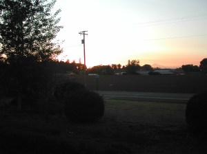 DSCN1426 Sunrise is coming around 7 am now.