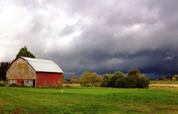The rain is coming, photo by Beth R.